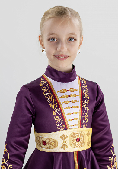 Чеченский национальный костюм для девочки