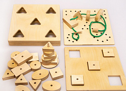 Набор методических материалов "Знакомство с формой"