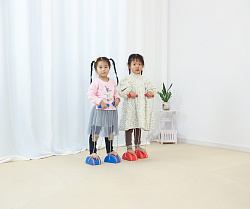 Шагающие камни,  красные