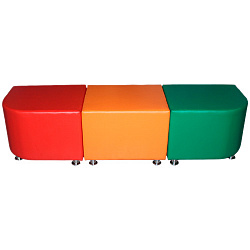 Банкетка составная из 3-х пуфов (на хромирован. ножках)