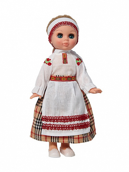Эля в белорусском костюме