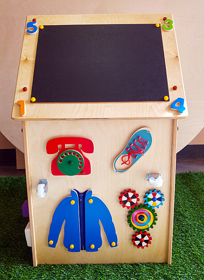 Бизиборд Супер Домик