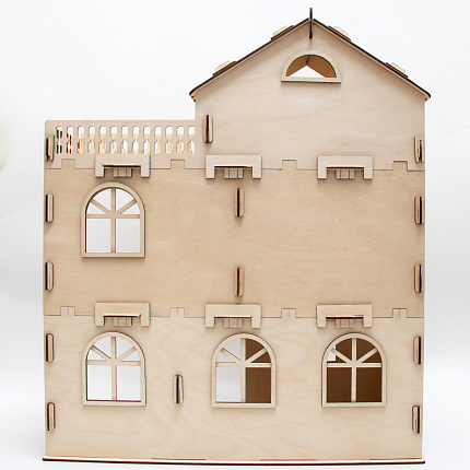 Домик большой 3 этажа