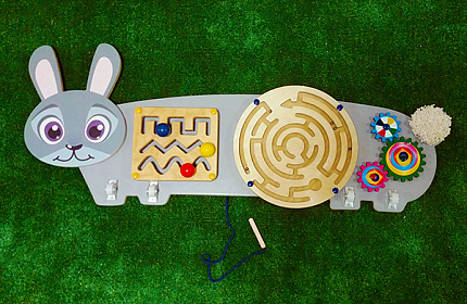 Бизиборд  - Заяц