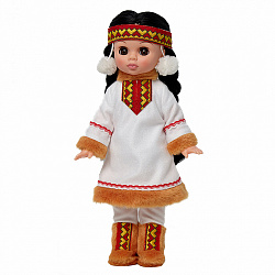 Эля в костюме народов Севера