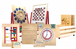 Полифункциональный комплекс с игровыми панелями, мобильной стойкой и основаниями