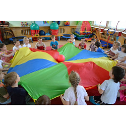 Парашют 8 секторов 4 цв. D-3м 16 ручек