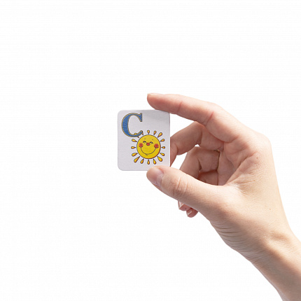 Касса букв и цифр на магнитах