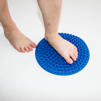 Массажный коврик с шипами круглый 220мм